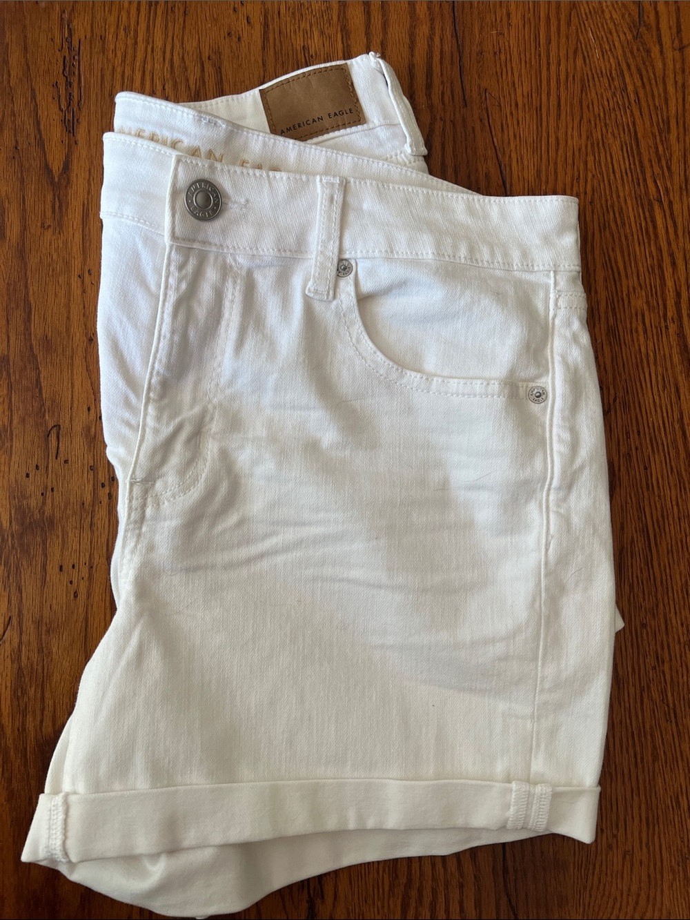 Women’s White Roll-Cuff Denim Shorts